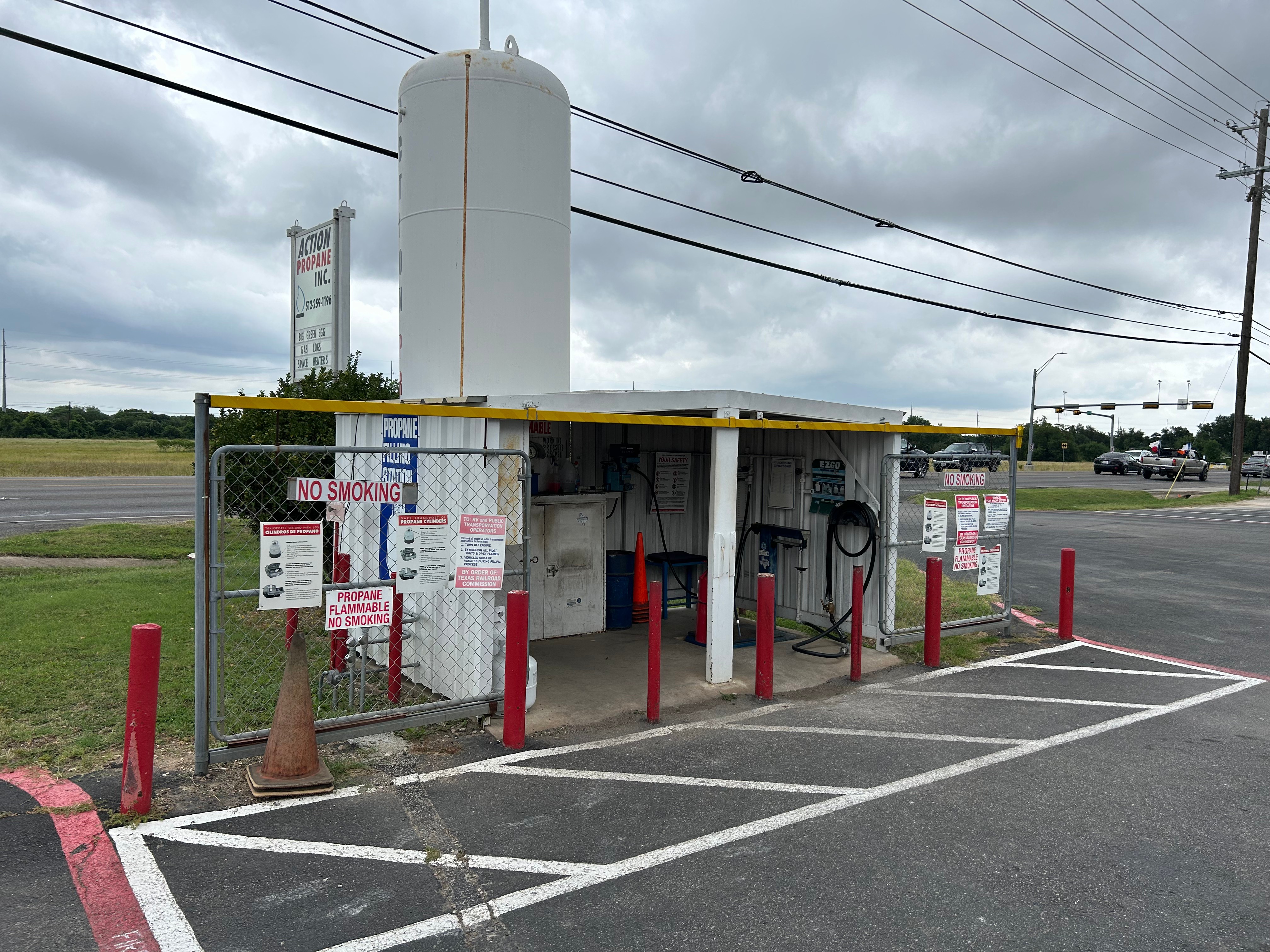 Action Propane walk-in propane refill station in Leander TX — fill your DOT cylinder by weight